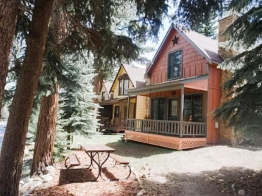 Riverfront Mountain Cottage Retreat Estes Park Exterior photo